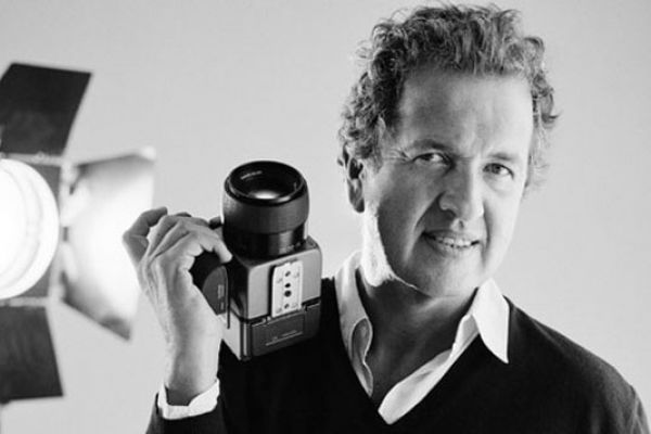 mario-testino-2F694BDB7-CC6E-325F-F370-7E09BDC9FE85.jpeg