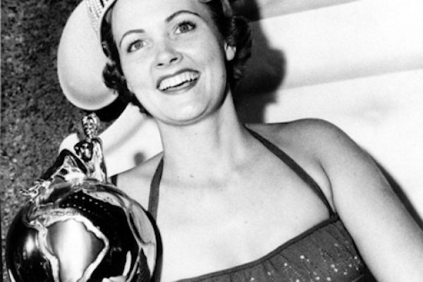 Мириам Стивенсон